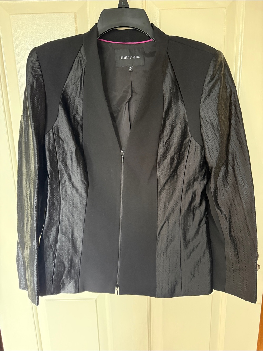Women’s Lafayette 148 New York Black Textured-Panel Zip Satin Jacket-Size 10